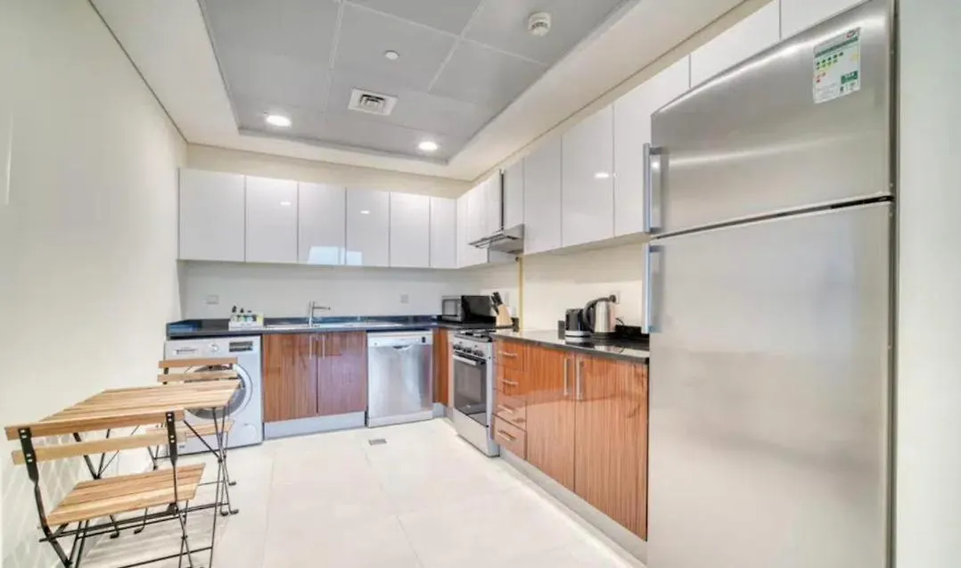 Stunning Sea View 2Br Luxury Apartment In Marina Dubai